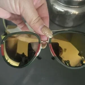 Gucci Gold Frame Sunglasses with Green and Red Accents Gucci GG0062S 003 57mm Aviator Green/Red Unisex Sunglasses  main image 4
